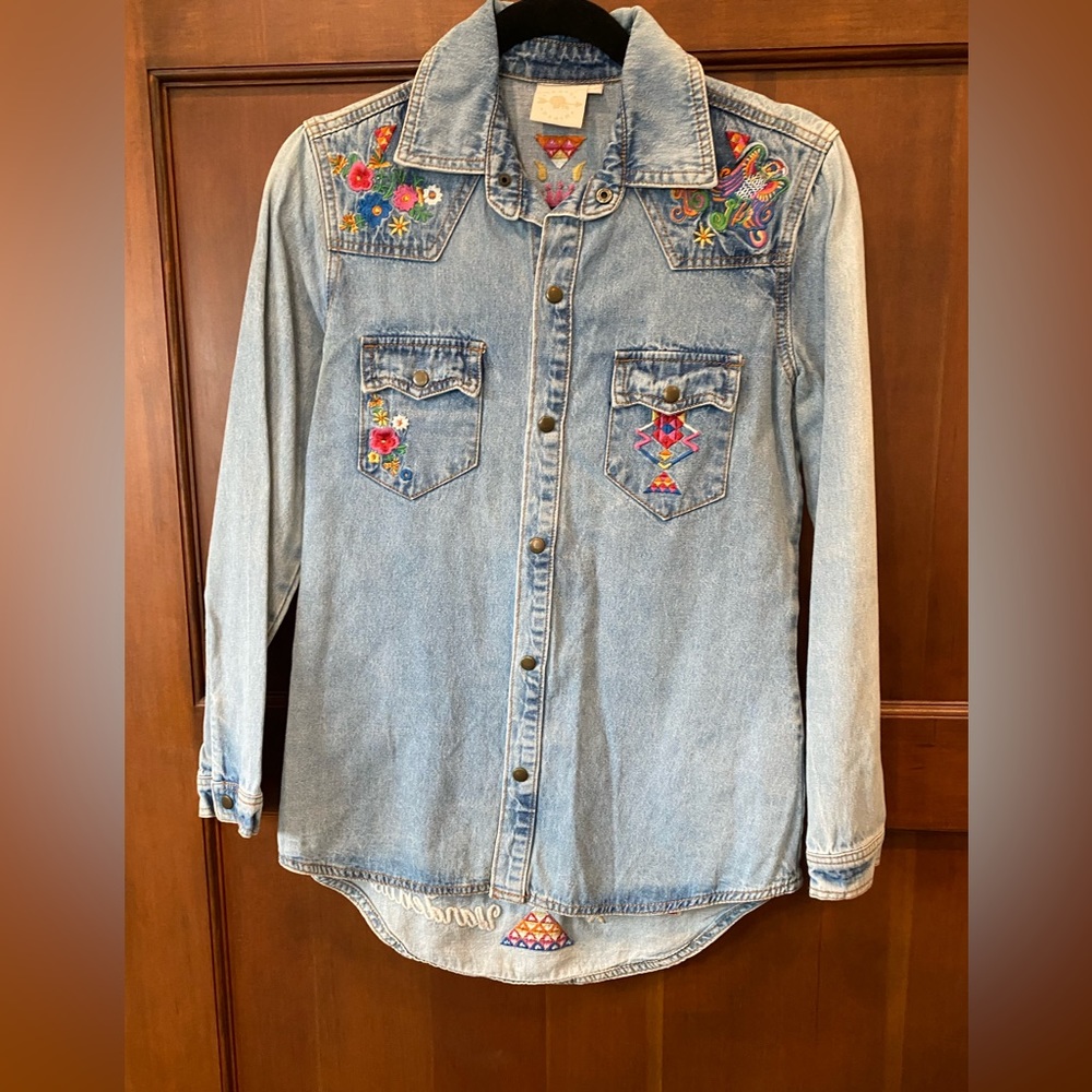 Spell & the Gypsy Love Child Wanderlust Button Front Denim Shirt jacket Small - Picture 2 of 7